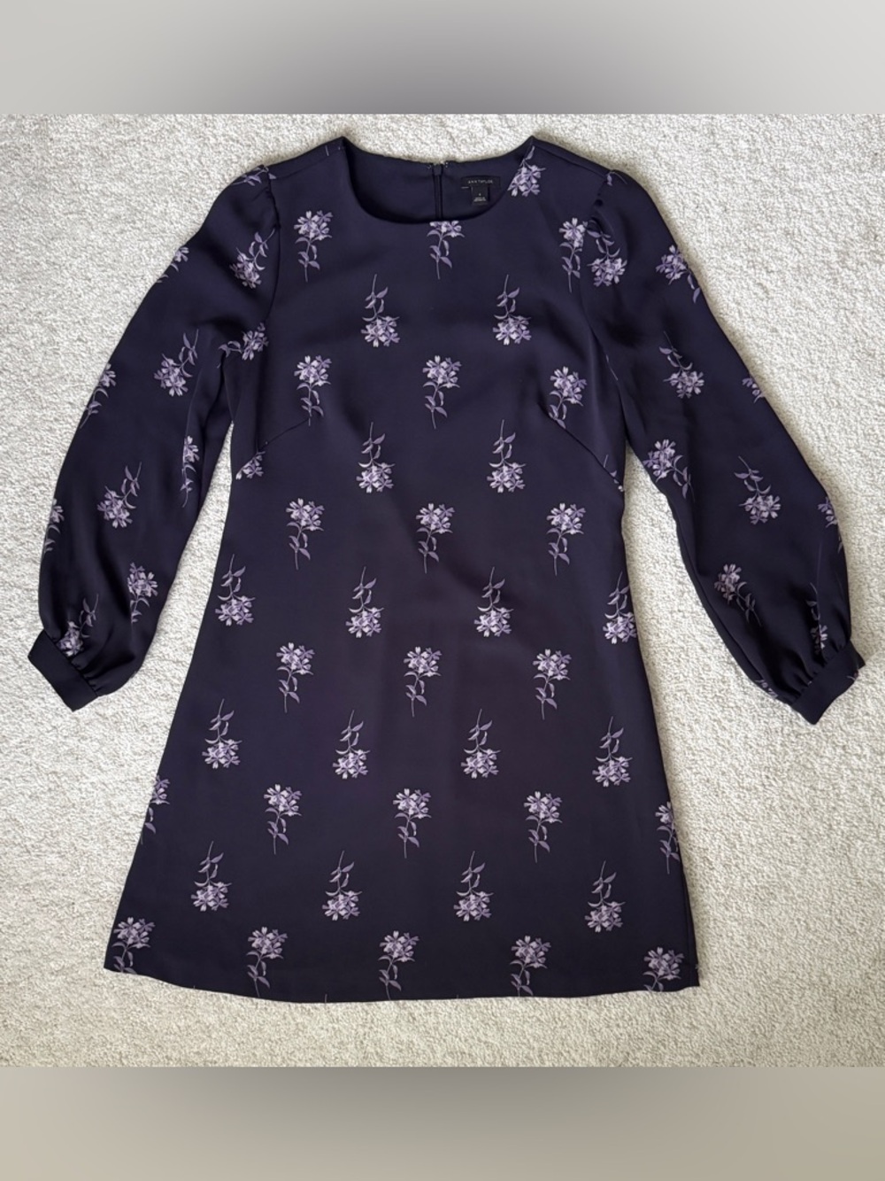 Ann Taylor Purple Floral Knee-Length Long-Sleeve Shift Dress - Size 6